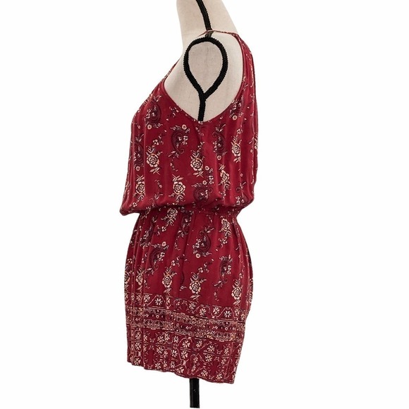 MOSSIMO Supply Co. Red Printed Romper Size Medium - Picture 3 of 12